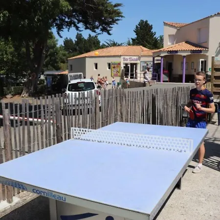 Camping Mobil-home Pmr Avec Terrasse A - Api-1-52-327 *