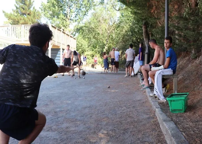 Mobil-home Pmr Avec Terrasse à Brétignolles-sur-mer - Api-1-52-327 *