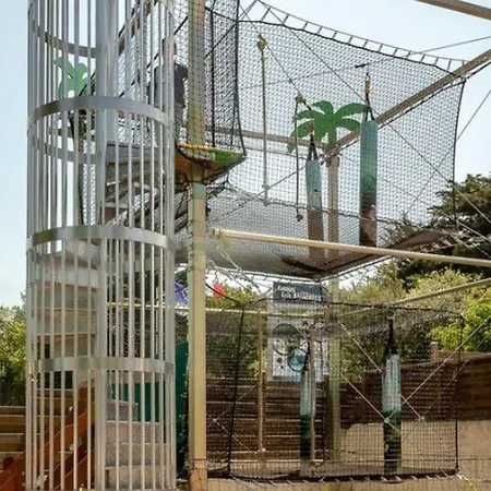 Mobil-home Pmr Avec Terrasse A - Api-1-52-327 مكان تخييم Brétignolles-sur-Mer