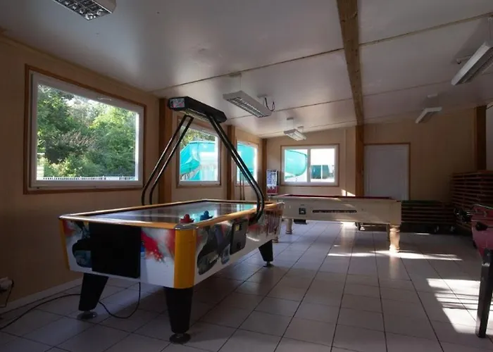 Mobil-home Pmr Avec Terrasse A - Api-1-52-327 * Brétignolles-sur-Mer