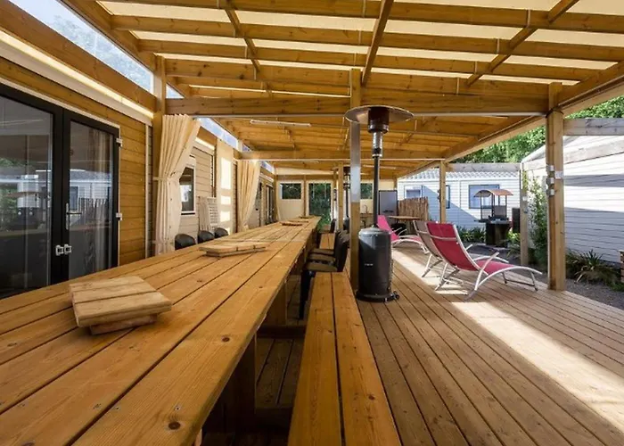 Mobil-home Pmr Avec Terrasse A - Api-1-52-327