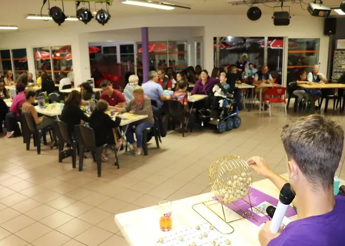 Mobil-home Pmr Avec Terrasse A - Api-1-52-327 *